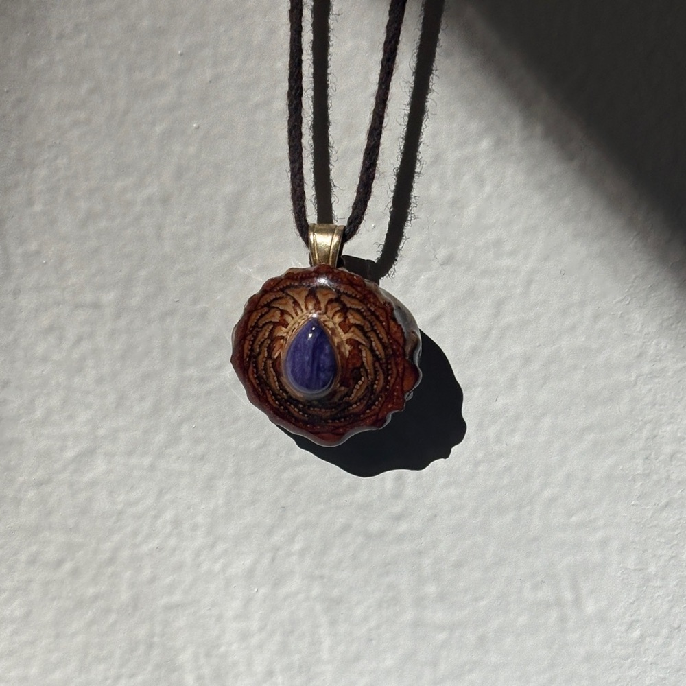 Mini Third Eye Pinecone Necklace✨💜